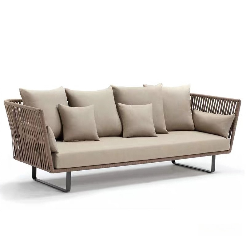 Outdoor Furniture Metal Chairs - 屋外ラタンソファセット 防水 3人掛け 椅子とコーヒーテーブル付き 中庭 バルコニー