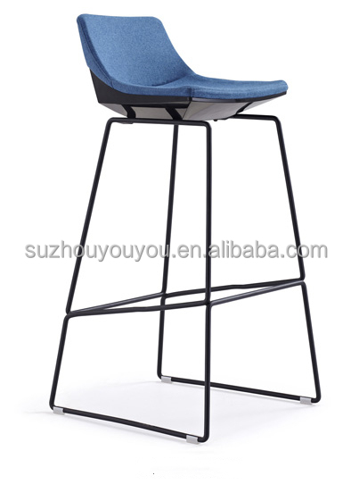 激安セール！モダンデザインのバースツールチェア、カラフルなハ - Outdoor Furniture Dining のレビューと価格
