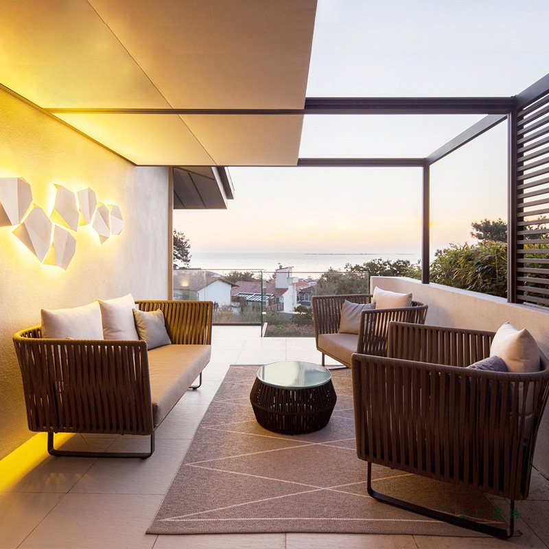 屋外ラタンソファセット 防水 3人掛け 椅子とコーヒーテーブ - Outdoor Furniture Metal Chairs のレビューと価格