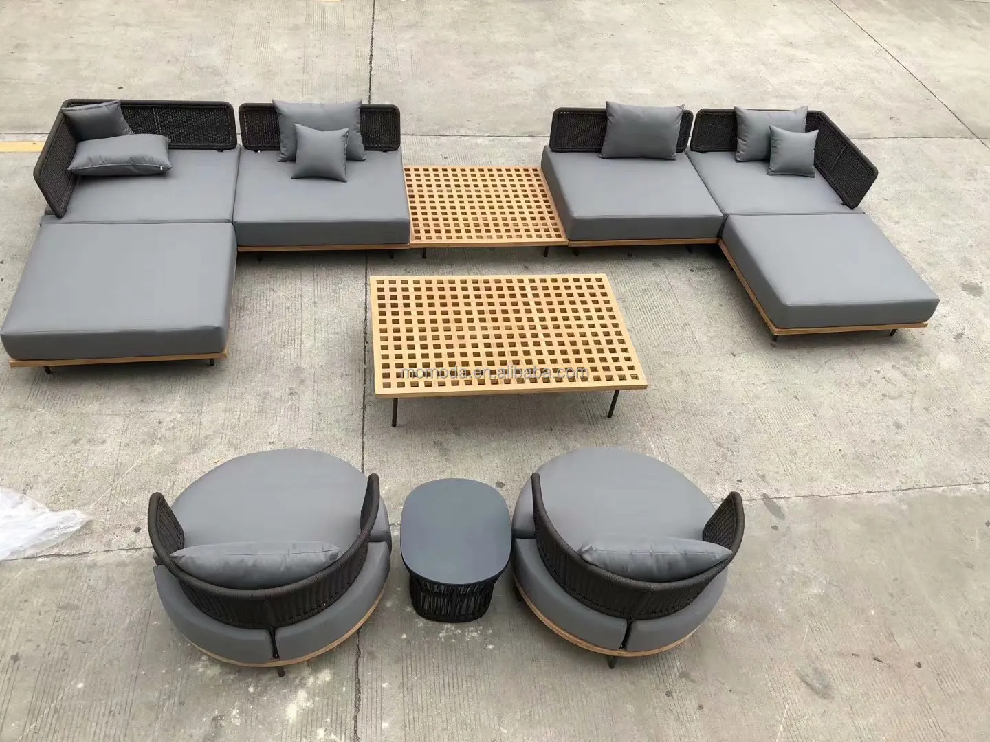 家具 屋外 イタリアンデザイン ソリッドチーク ディープシー - Outdoor Furniture Italian のレビューと価格