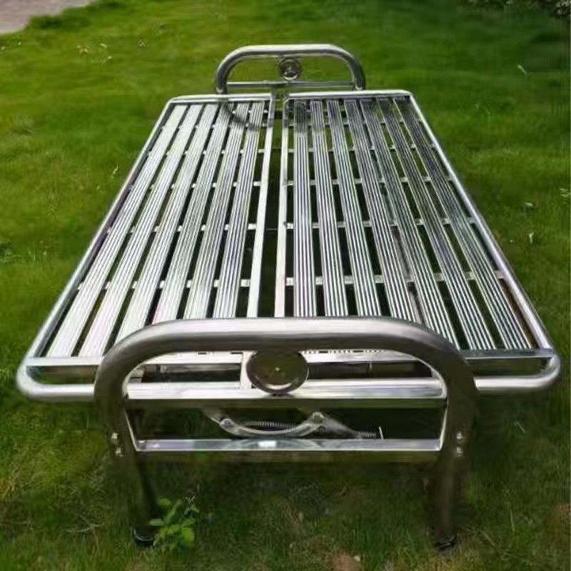 二重使用可能なモダンなステンレス製ソファチェアベッド 折りた - Outdoor Furniture Metal Chairs のレビューと価格