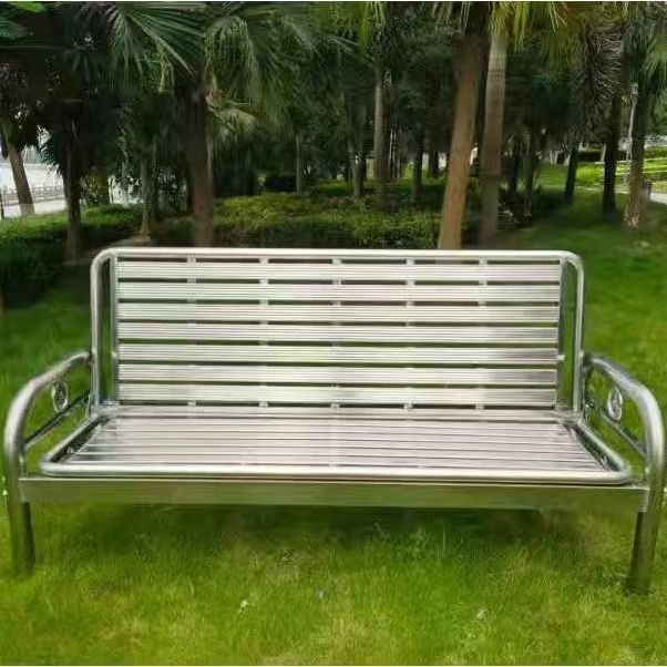 二重使用可能なモダンなステンレス製ソファチェアベッド 折りた - Outdoor Furniture Metal Chairs のレビューと価格