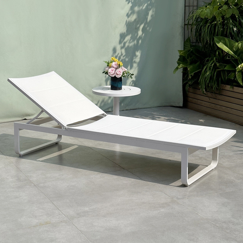 イタリア製高級プールラウンジチェア アルミ製屋外家具 パティ - Outdoor Furniture Italian のレビューと価格