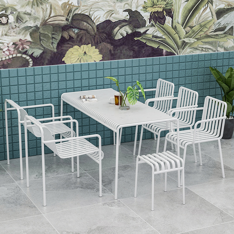 ガーデンパティオダイニング用のホットセール屋外金属テーブルと - Outdoor Furniture Cost のレビューと価格